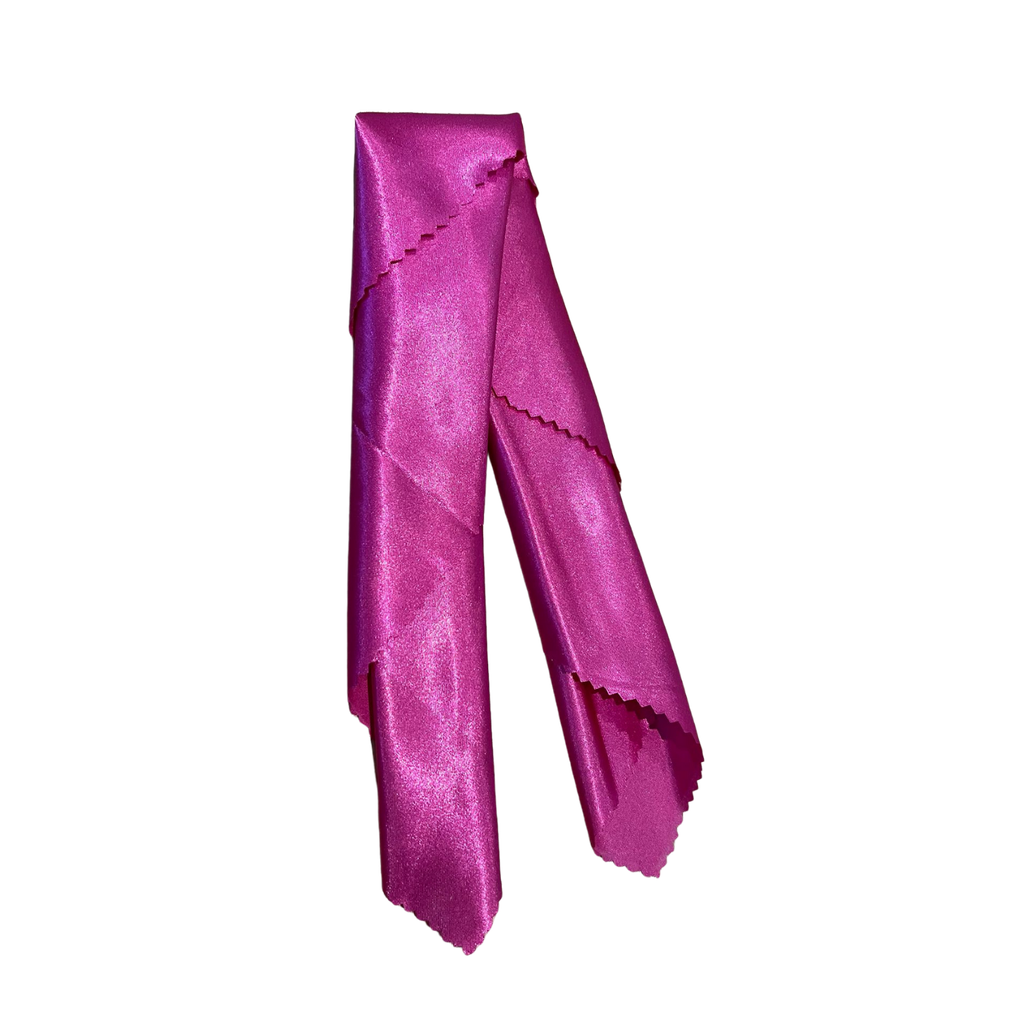 Serviette en soie dentelée fuchsia
