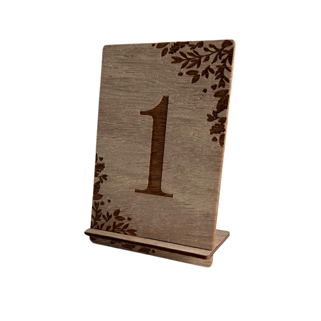 Numéro de table en bois (10)