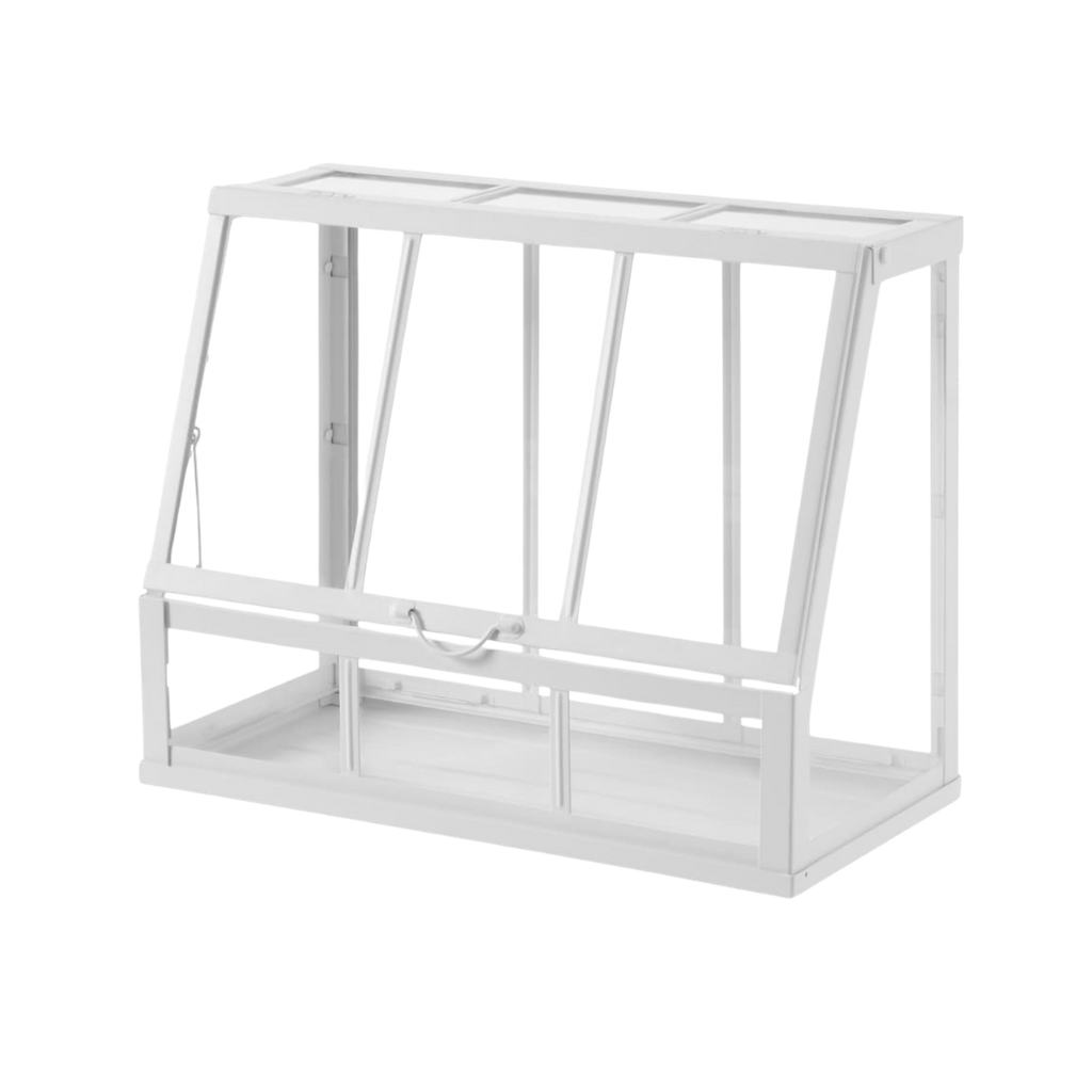 Serre en métal blanc et plexiglas