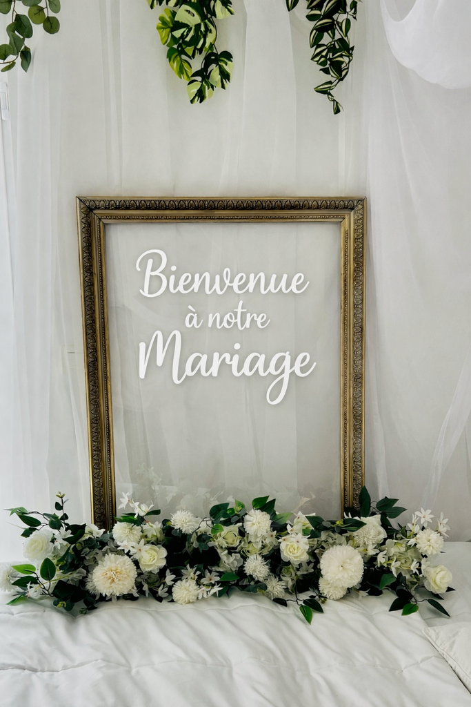 Plexiglass transparent encadré (personnalisation comprise)