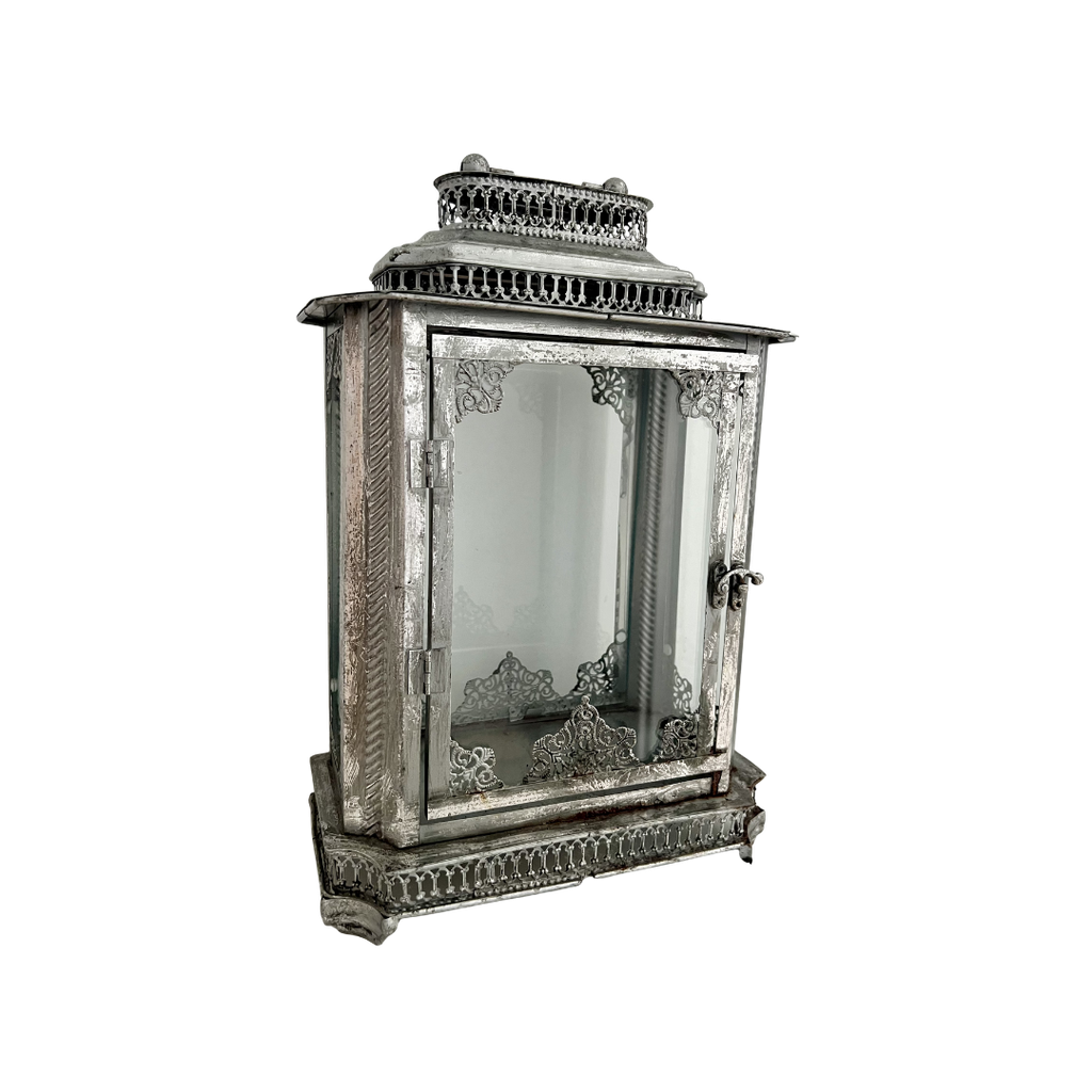 Lanterne en métal argenté