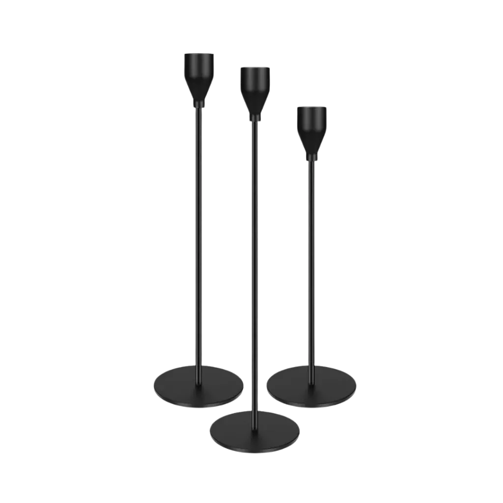 Chandeliers en métal noir trio
