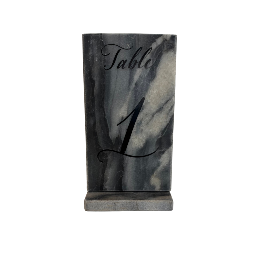 Numéro de table en marbre noir (8)