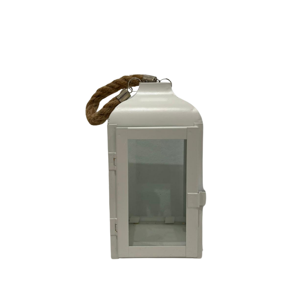 Lanterne en métal blanc